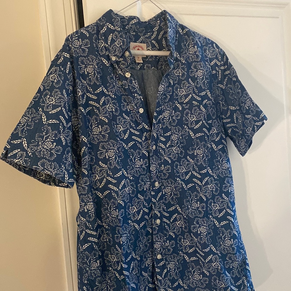Brooks Brothers Short Sleeve Button Down
